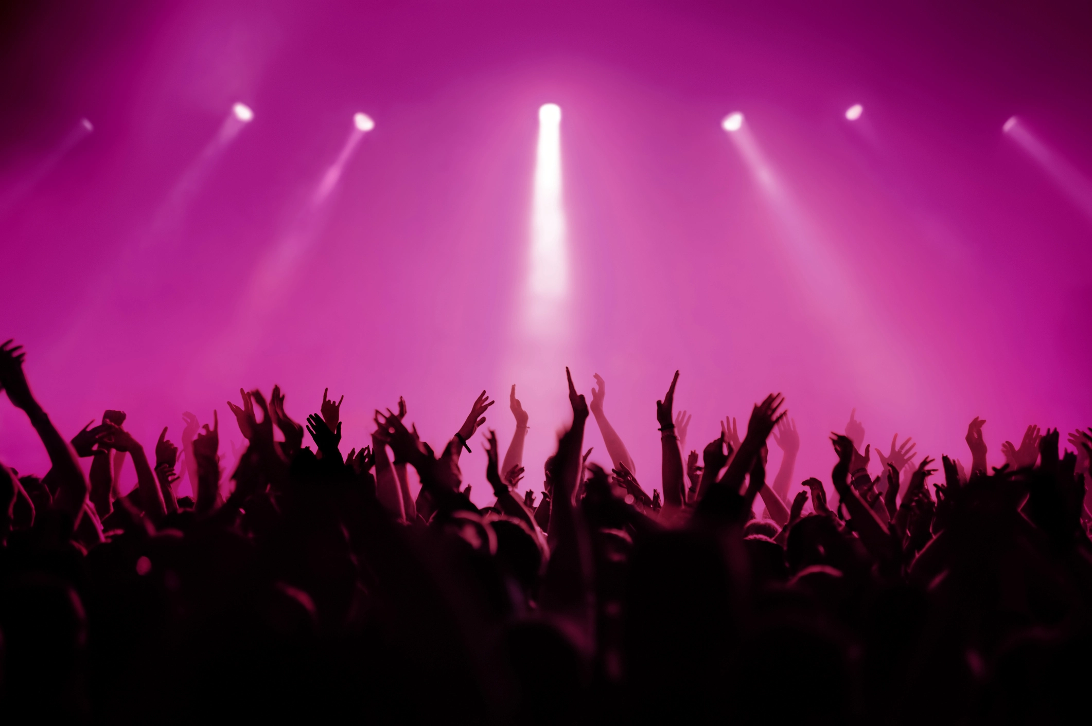 Metronom Hero Background